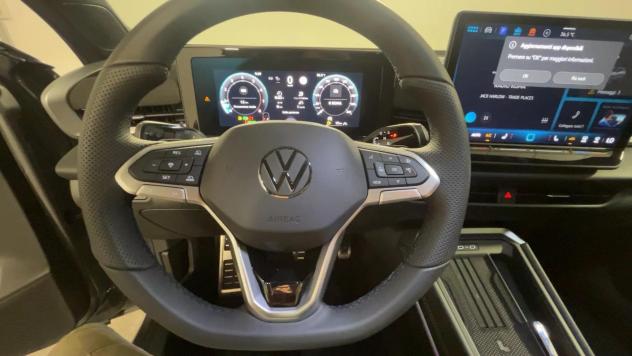 Volkswagen T-Roc 1.5 eTSI 110kW ACT R-Line DSG #nazionale - Foto 8
