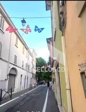 Piccolo negozio gia' locato con vetrina. - Foto 3