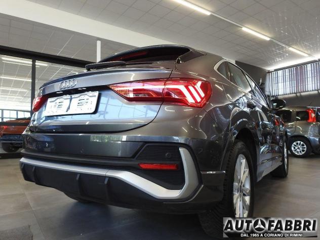 AUDI - Q3 Sportback - Q3 SPB 35 TFSI S line edition Retro Cam Full led Auto Parking - Foto 5