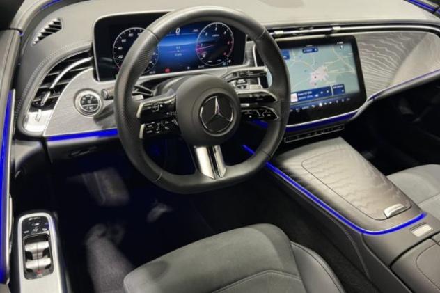 MERCEDES-BENZ E 220 d Mild hybrid 4Matic S.W. AMG Line Advanced rif. 24215656 - Foto 6