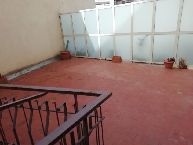 SINGOLA PER STUDENTE CON VERANDA - Foto 4