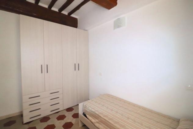 Stanza in appartamento in affitto a Siena - Foto 5