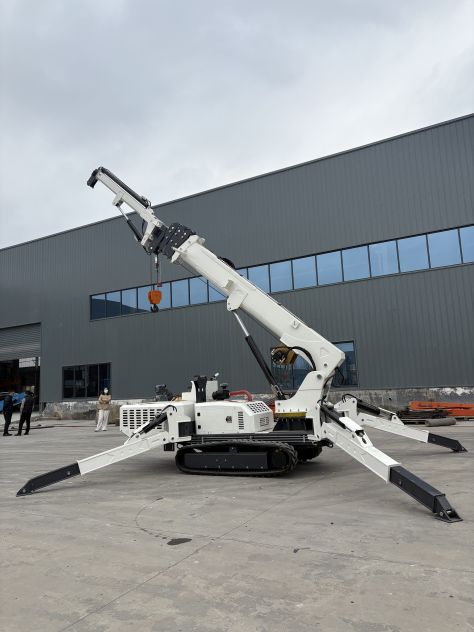 5T SPIDER CRANE YXC500