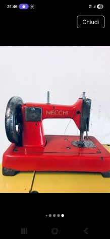Macchina necchi per cucire