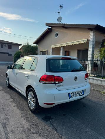 Volkswagen Golf 2.0 TDI 110CV 2009 - Foto 4
