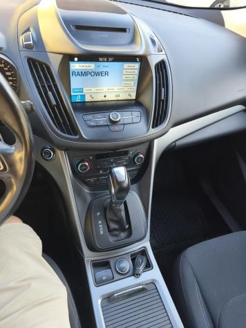Ford Kuga 1.5 TDCI 120 CV S&S 2WD Plus - Foto 7