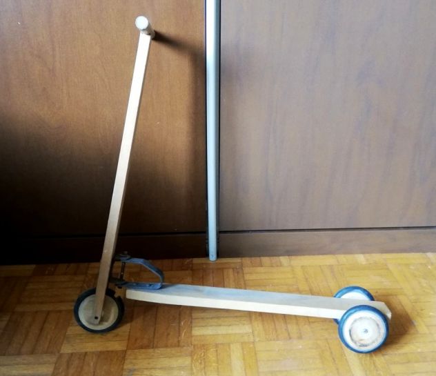 Monopattino in legno per bambini - Foto 2