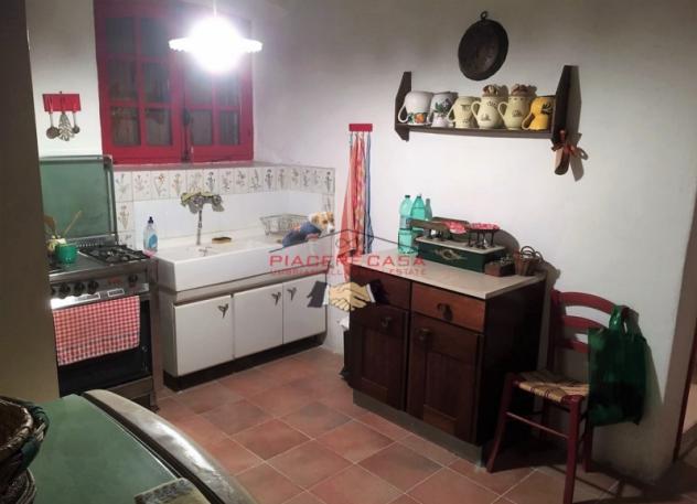 Orvieto - Vendesi casale con terreno a circa 15 chilometri da Orvieto. - Foto 3