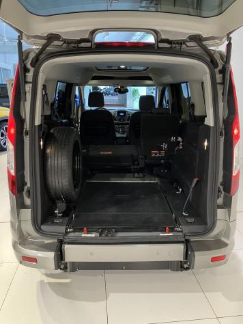 Ford Tourneo Connect 1.5 TDCi 120 CV Titanium Trasporto Disabili - Foto 6