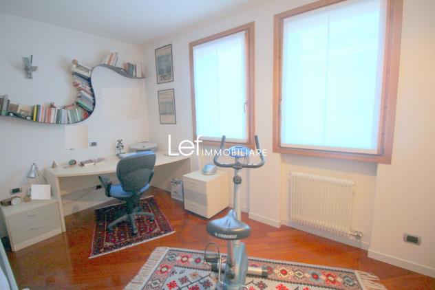 APPARTAMENTO di 5 vani e di 141 mq (VITTORIO VENETO) rif. AA65_16 - Foto 7
