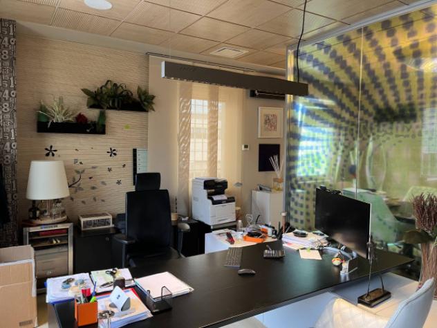 Immobile di 1600 m² con più di 5 locali in vendita a Brescia - Foto 20