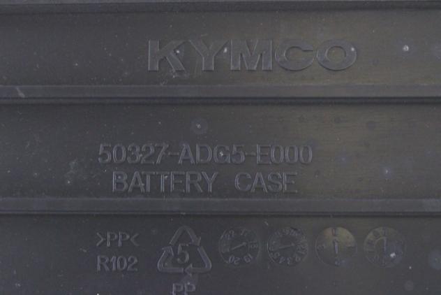 KYMCO XCITING 400 S TCS 50327ADG5E000 SUPPORTO BATTERIA 19 - 23 BATTERY CASE - Foto 3