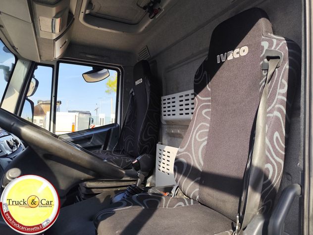 IVECO EUROCARGO 120 E 22 – 2015 – FURGONE ISOTERMICO CON FRIGO E SPONDA CARICATR - Foto 10