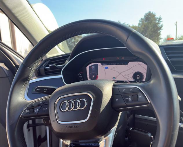 Audi Q3 35 TDI S tronic Business - Foto 9