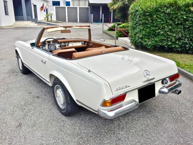 Mercedes-Benz SL 250 CALIFORNIA 1967 - Foto 3