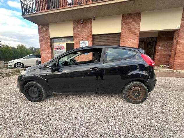 Ford Fiesta 1.4 TDCi 68CV 3 porte Titanium - Foto 3