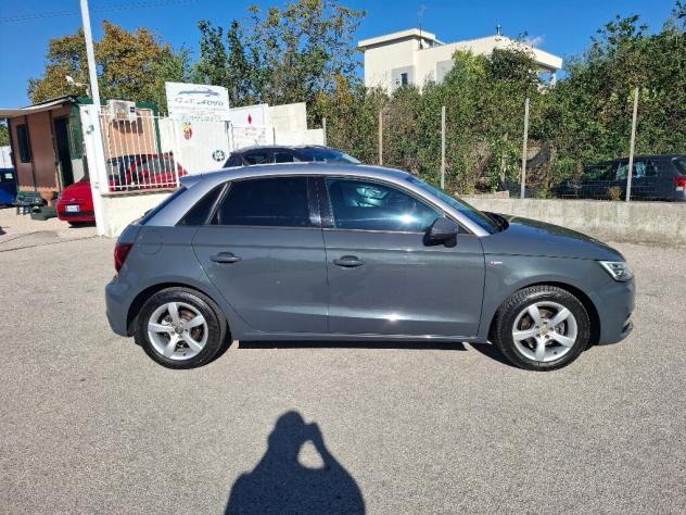 AUDI A1 SPB 1.4 TDI 90CV S-LINE - Foto 4