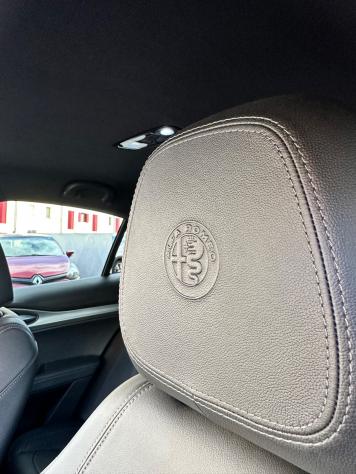 Alfa Romeo Stelvio 2.2d 210 CV AT8 Q4 Veloce - Foto 10