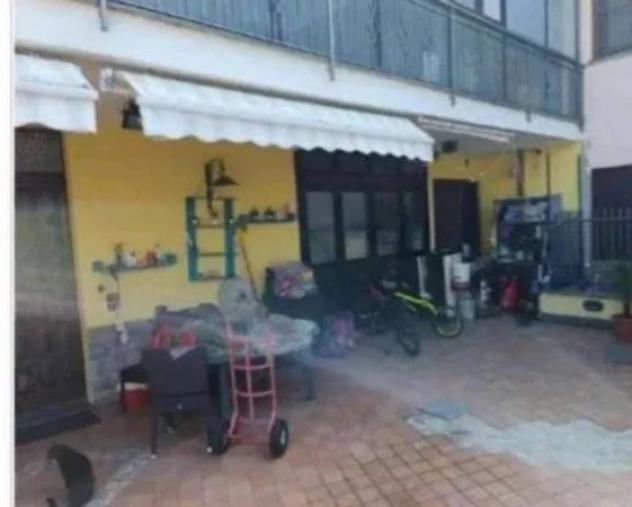 Immobile in asta di 284 m² con più di 5 locali e box auto in vendita a Cavaria con Premezzo - Foto 7