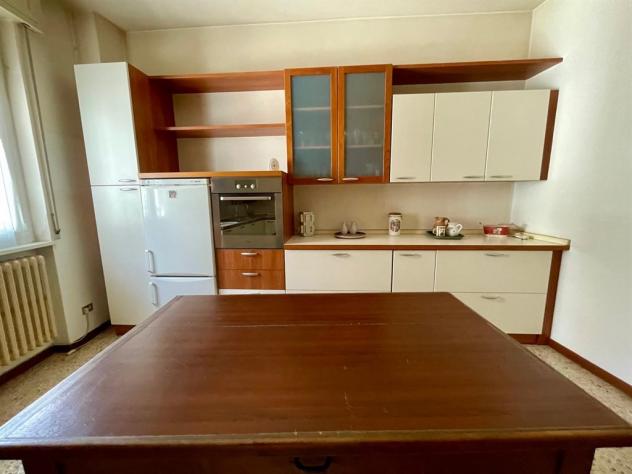 vo109 - ampio trilocale arredato ed indipendete box, cantina e soffitta - Foto 5