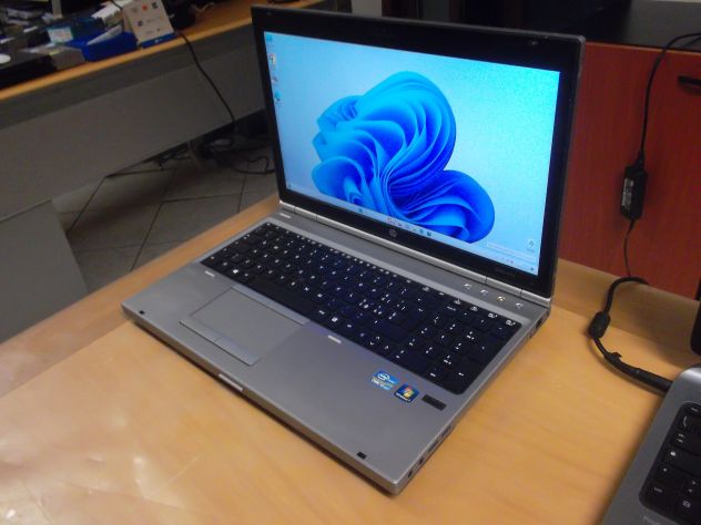 NOTEBOOK HP ELITEBOOK 8560P CORE I5+8GB+250SSD+WINDOWS 11 - Foto 2