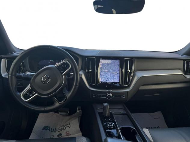 Volvo XC60 B4 197+14 CV AWD Automatico Mild Hybrid Diesel R-Design - Foto 7