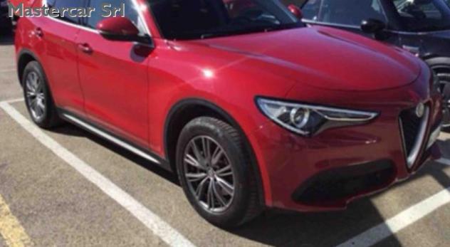 ALFA ROMEO Stelvio Stelvio 2020 2.2 t Business Q4 190cv auto - GG669Z rif. 24010271 - Foto 3