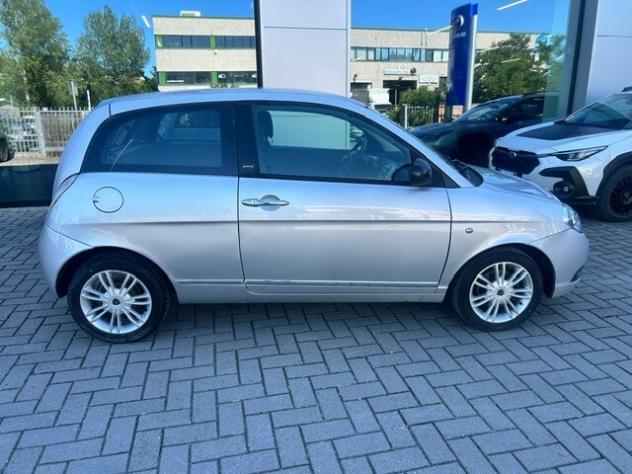 Lancia Ypsilon 1.2 69 CV 5 porte S&S Platinum - Foto 8