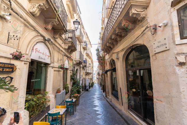 in vendita a Siracusa