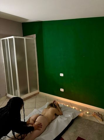 Atmosfera Esclusiva per il Tuo Relax Quotidiano...Uscita Autostradale Tufino Tel:3518839576
