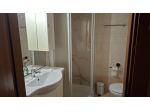 Camera singola con bagno privato e angolo cottura
