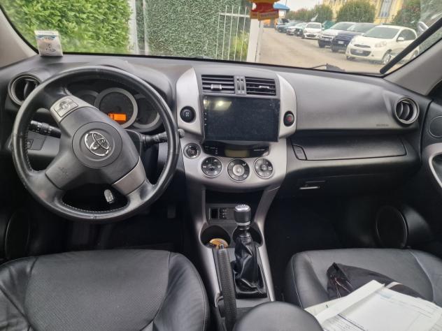 Toyota RAV 4 RAV4 2.2 D-4D 177 CV Luxury - Foto 7