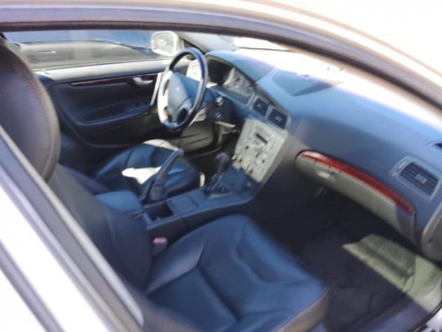 VOLVO V70 2.4i turbo 20V cat T Optima rif. 23885416 - Foto 9