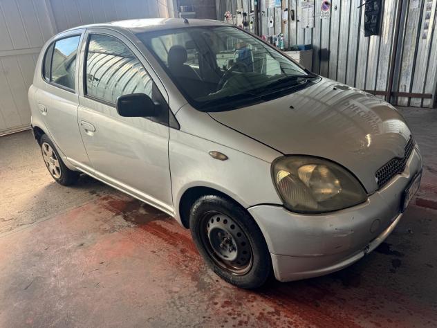 Toyota Yaris 1.0i 16V cat 5 porte Sol - Foto 3