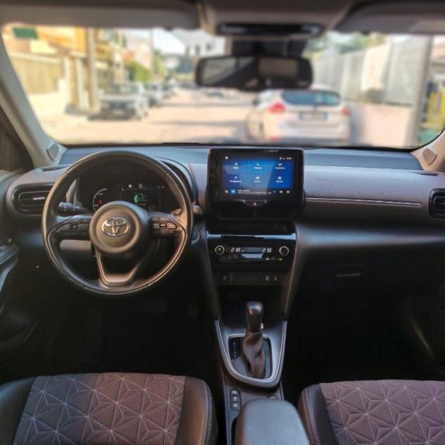 TOYOTA Yaris Cross 1.5 Hybrid E-CVT Lounge rif. 24095988 - Foto 6