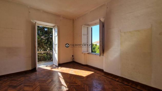 Prestigiosa villa storica in zona ospedale ? fano
questa splendida villa d'epoca, situata a fano in una posizione privilegiata tra via cesare rossi e