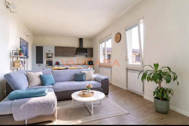 PORZIONE DI CASA INDIPENDENTE IN CORTE - Foto 5
