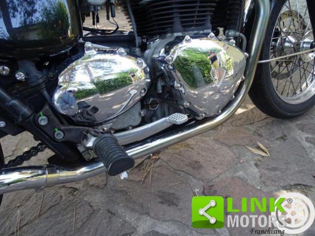 TRIUMPH Bonneville T100 Black/White rif. 23931436 - Foto 5