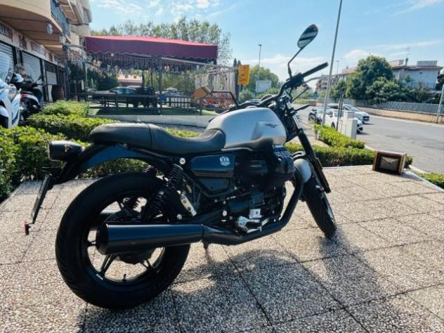 MOTO GUZZI V7 STONE TUTTO INCLUSO ANCHE PASSAGGIO! MINI RATE rif. 24159935 - Foto 4