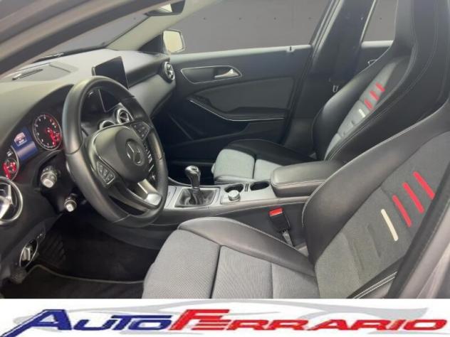 MERCEDES Classe A (W176) A 180 Business - Foto 4