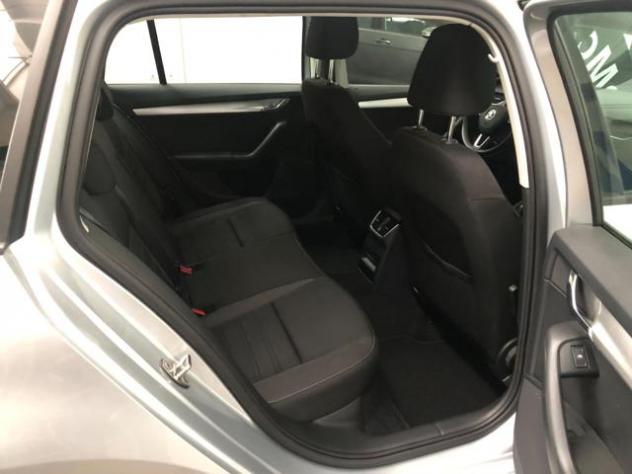 SKODA Octavia 1.6TDI DSG 116CV SW EXECUTIVE rif. 24013610 - Foto 6
