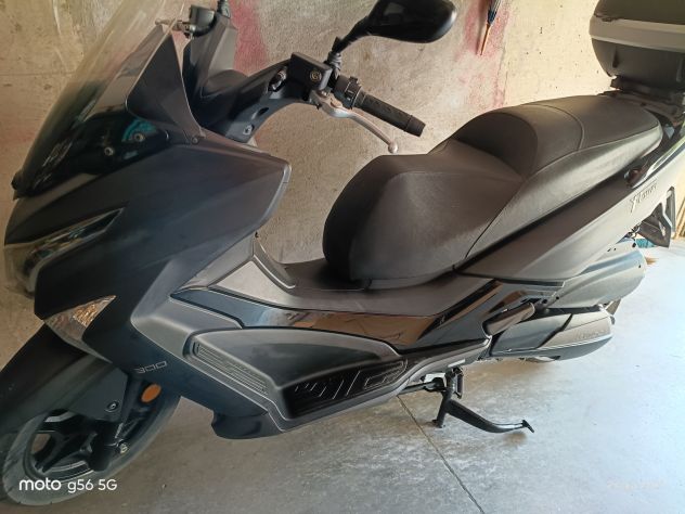 Scooter Kymco Xtown 300 I - Foto 6