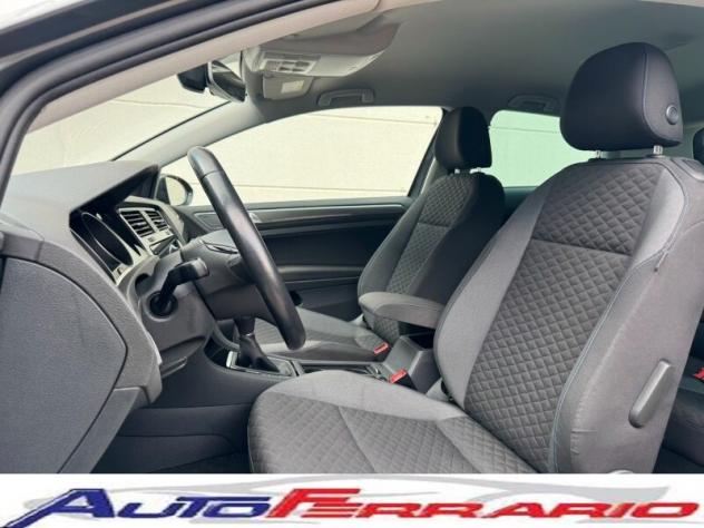 VOLKSWAGEN Golf 7ª serie Golf 1.0 TSI 115 CV 5p. Trendline BlueMotion Technology - Foto 9