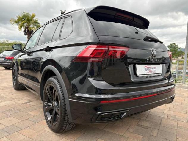 VOLKSWAGEN Tiguan 2.0 TDI 150 CV DSG R-Line TOTAL BLACK rif. 24066791 - Foto 4