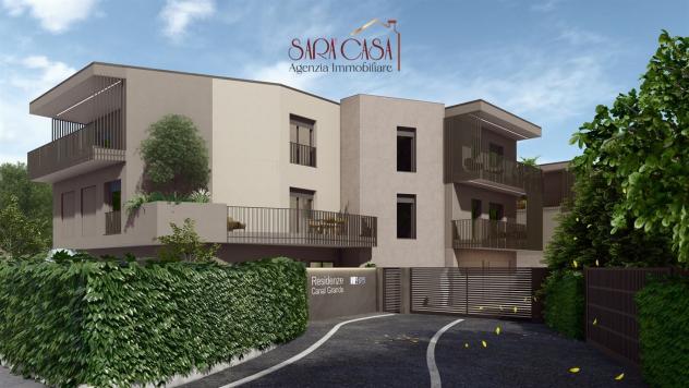 Attico con tre camere, due bagni e balcone di 30 mq - Foto 3