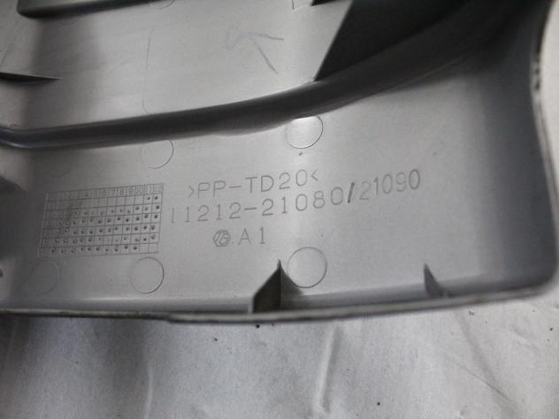 11212-21080 RIVESTIMENTO COVER COPRI MOTORE TOYOTA YARIS P13 1.5 I 55KW AUT 5P (2017) RICAMBIO USATO - Foto 7