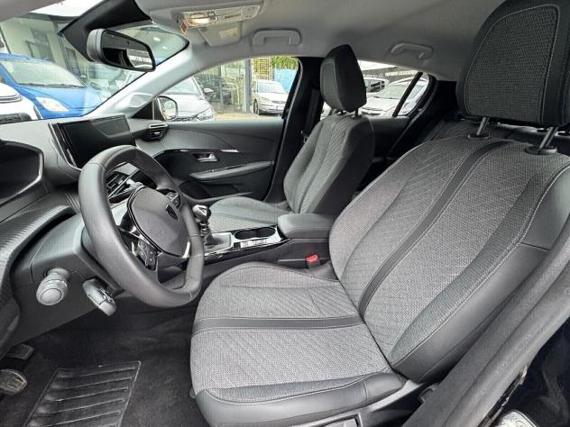 PEUGEOT 208 2025 1.2 BNZ 15000KM 101CV ALLURE - Foto 7