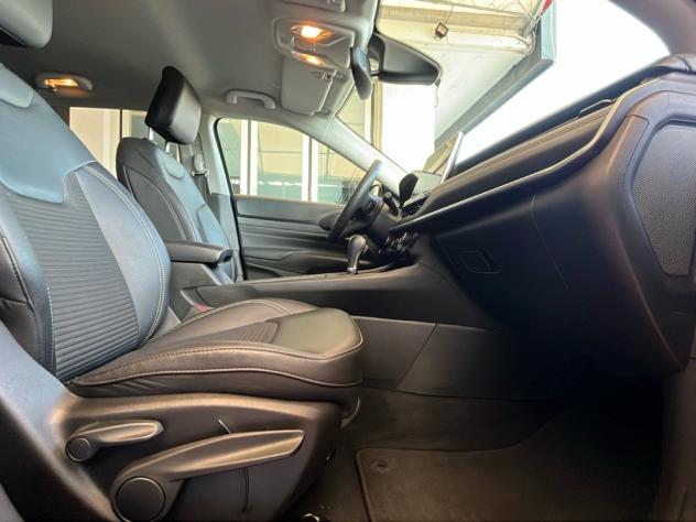 Jeep Compass Compass 1.5 turbo t4 mhev Limited 2wd 130cv dct - Foto 8