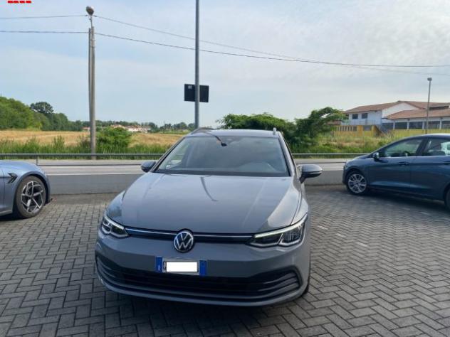 VOLKSWAGEN Golf Variant 2.0 TDI SCR DSG Life rif. 23927002 - Foto 2