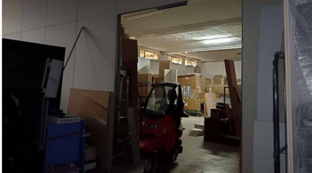 Immobile in asta di 350 m² con più di 5 locali in vendita a Appignano - Foto 3